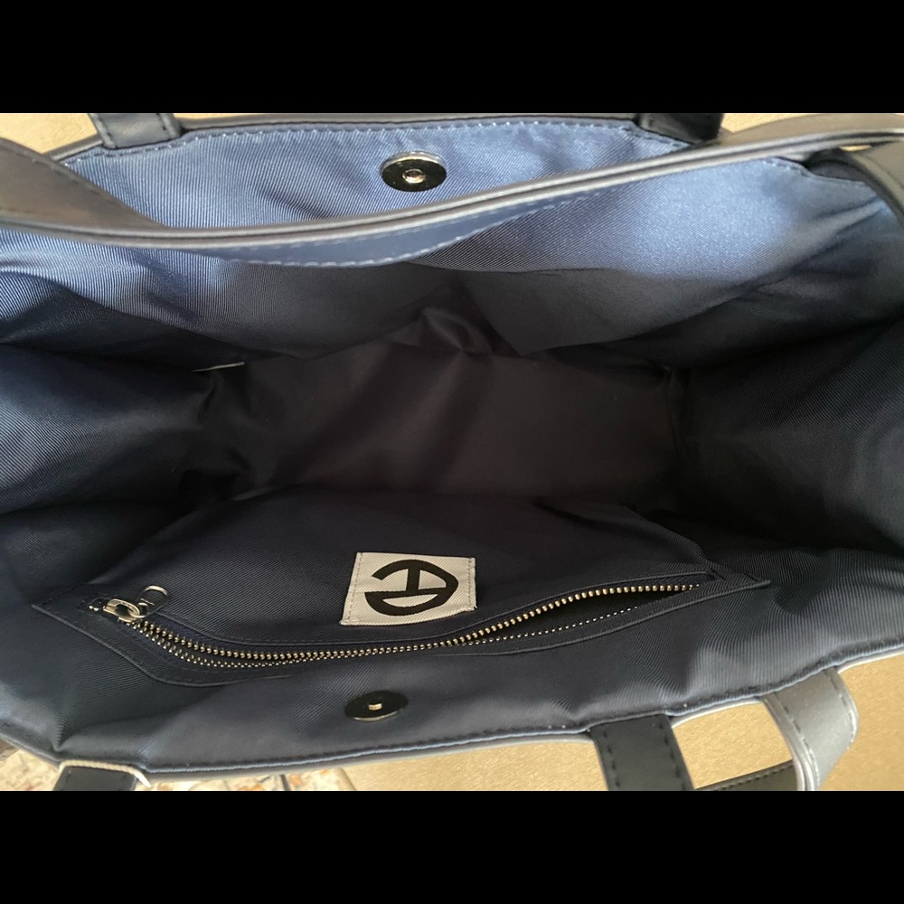 Brand new Telfar  large navy shopping bag